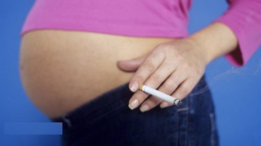 Is It Illegal to Smoke While Pregnant