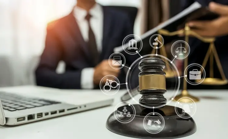Courtroom Litigation