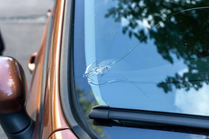 Is It Illegal to Drive with a Cracked Windshield