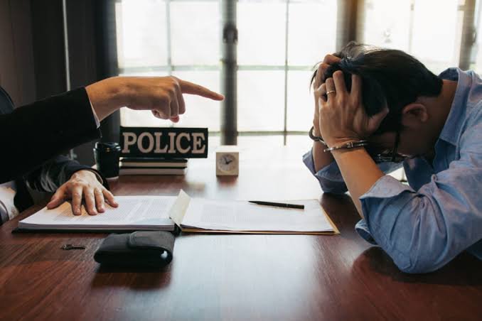 Is It Illegal to Lie to the Police