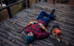 Can Cleaning Logs Help Prove Negligence in a Slip and Fall Case?